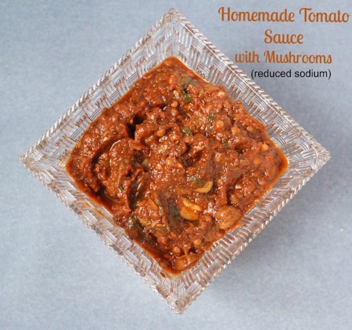 Easy Homemade Tomato Sauce Recipe with Text