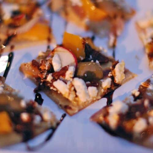 Mediterranean Hummus Flatbread