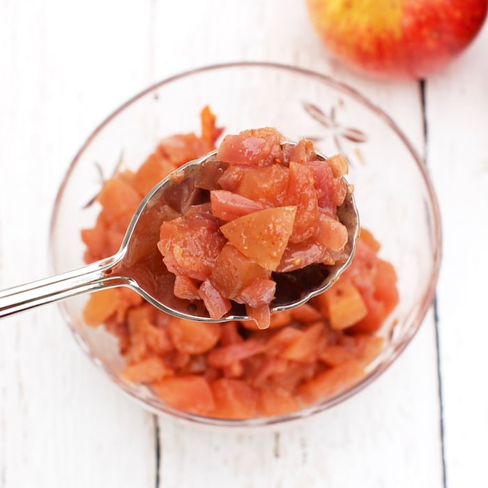 quick and easy homemade low-sugar apple chutney