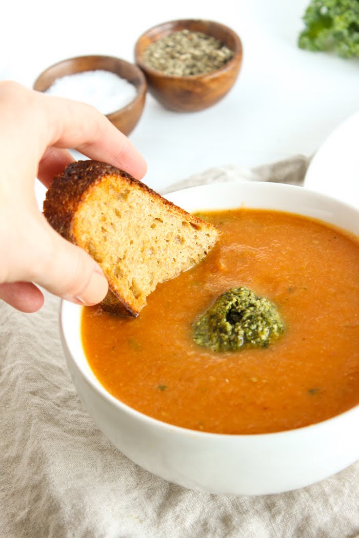 Tomato White Bean Soup with Bread 