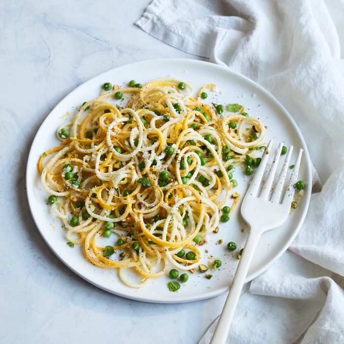Yellow Squash Noodles with Peas and Mint - a healthy five-ingredient recipe for the family