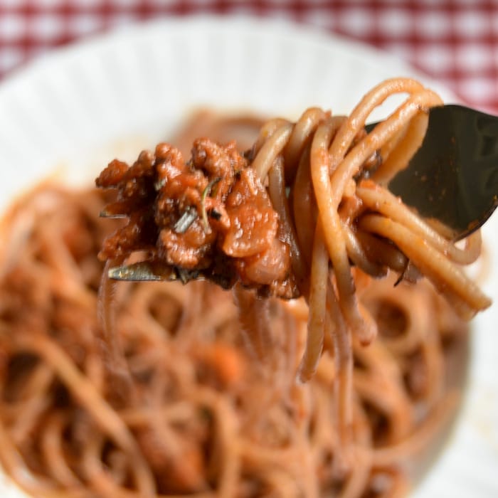 Close up of spaghetti bolognese