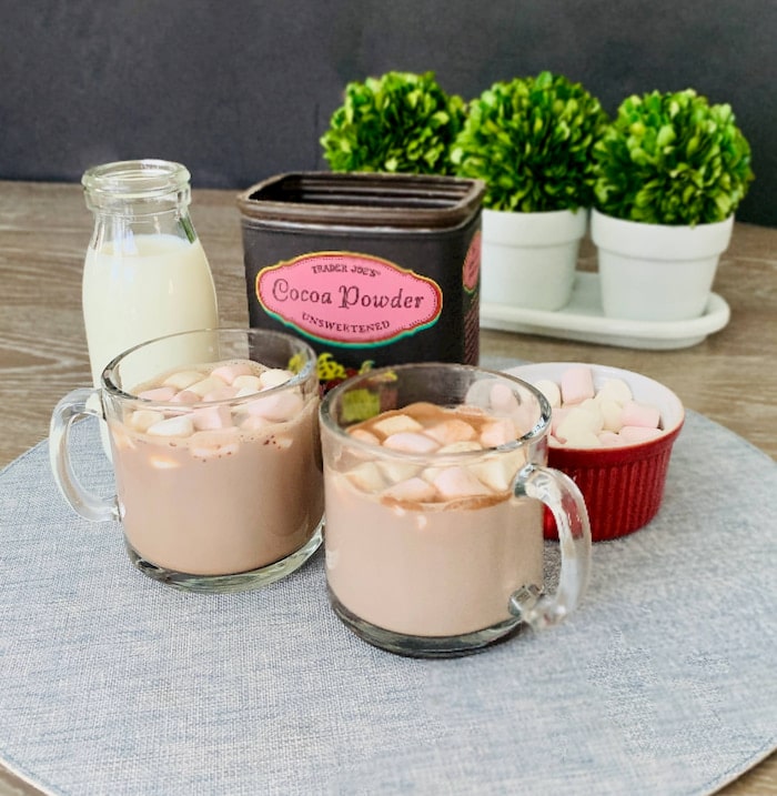 microwave hot chocolate with marshmallows